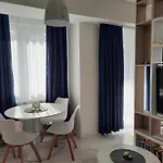 Luxury Iva *