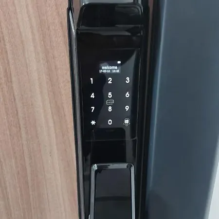 Luxury Iva Apartamento Skopie
