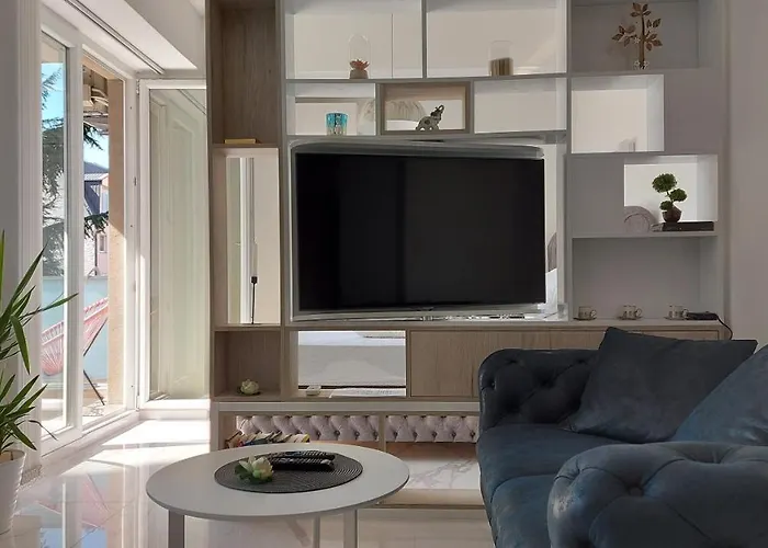 Luxury Iva Apartament